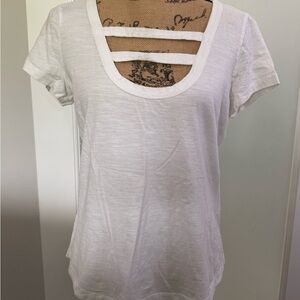 BOSTON PROPER Women’s White Short Sleeve Top. Size Medium. Gently Preloved.